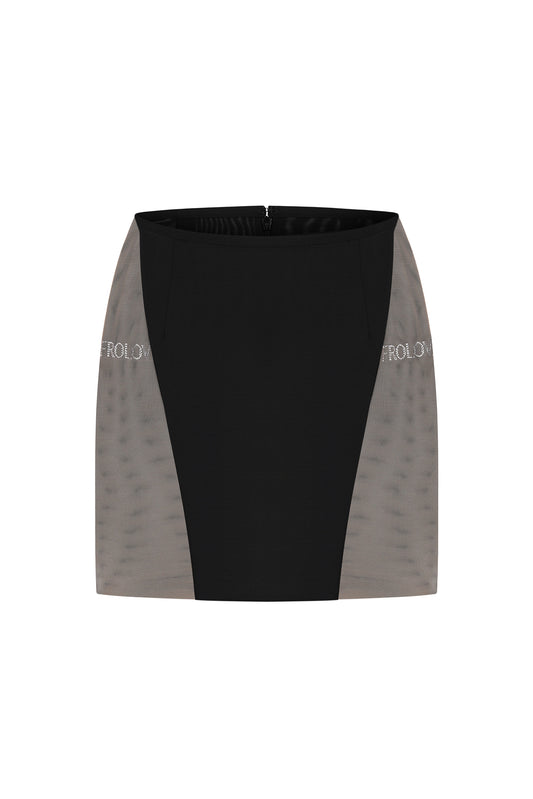 Skirt with cuts