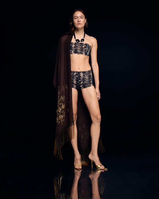 Embellished shawl with malvas embellishments