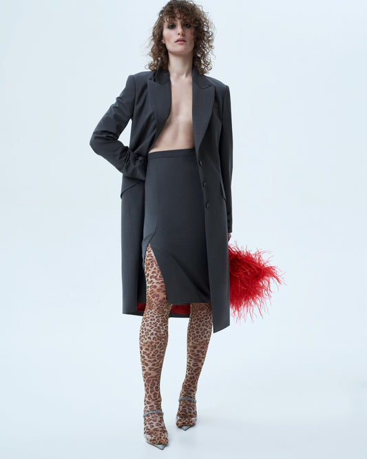 Skirt with cut