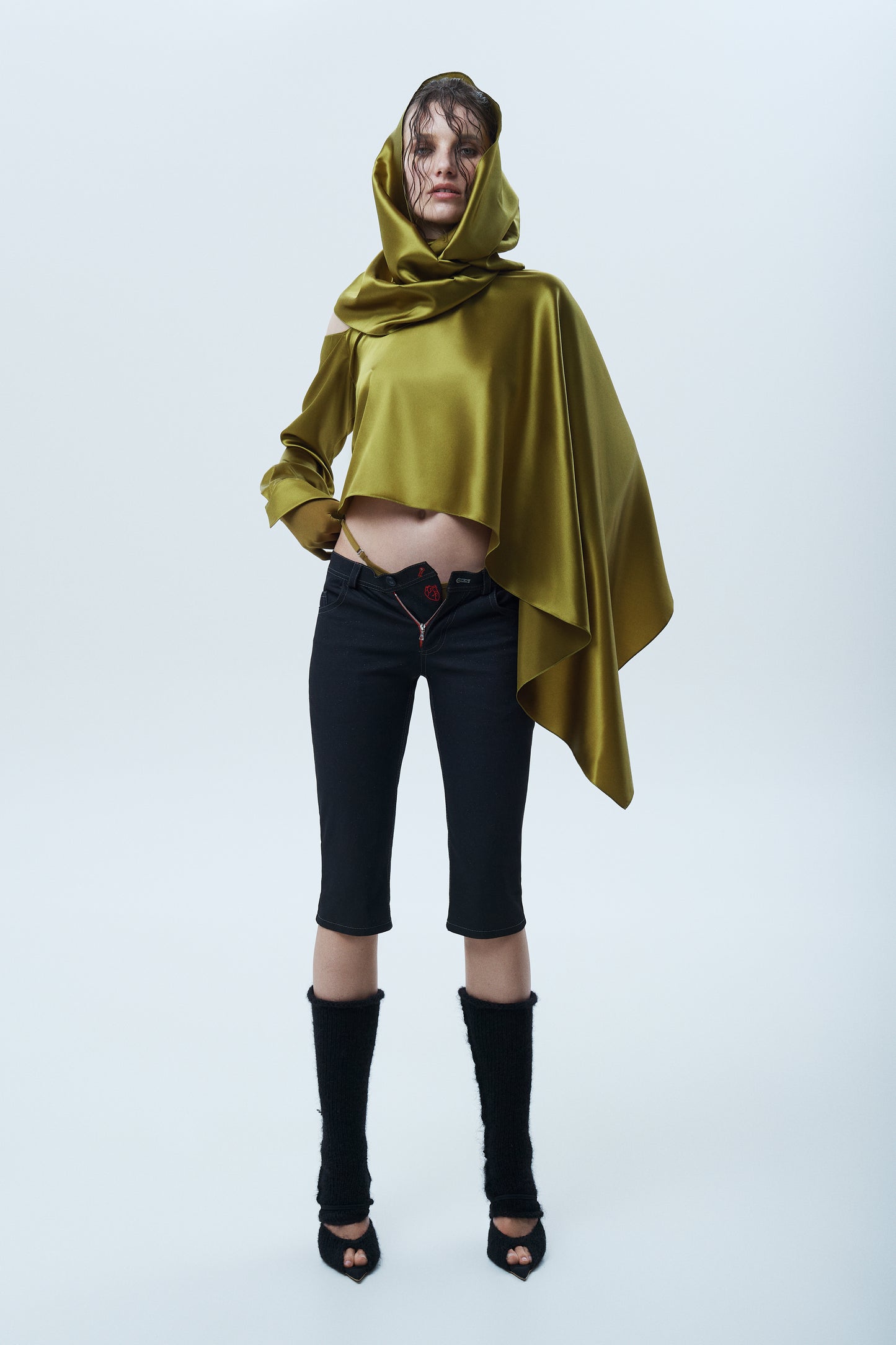 Silk hood