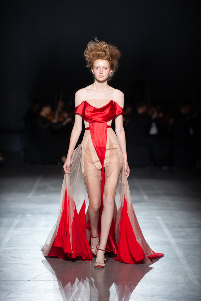 Floor-length dress with transparent cuts with skirt