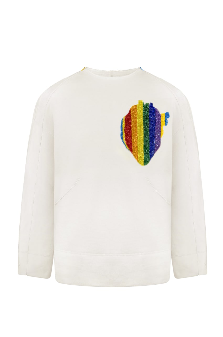 Молочний світшот з ручною вишивкою "Pride heart"