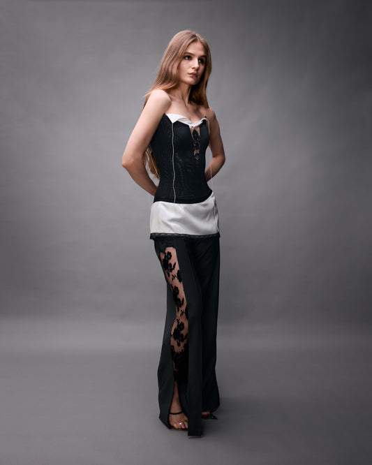 Брюки з деталями з мережива