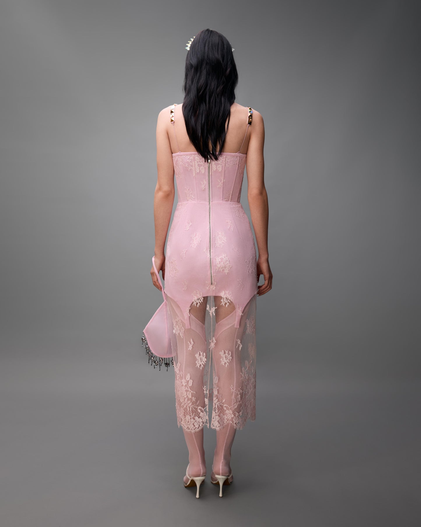 Корсетна сукня покрита мереживом